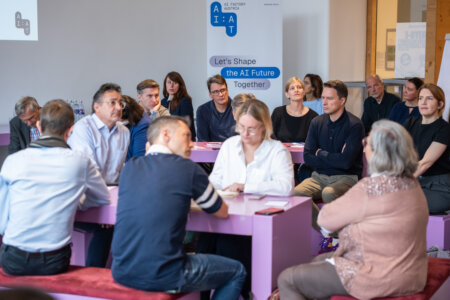 P1158596 C DigitalCity WienHan